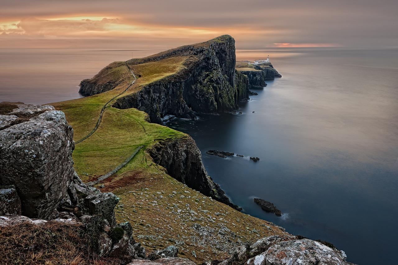 Explore Skye Island: Where Nature Unveils Dreams in Every Enchanting Corner.